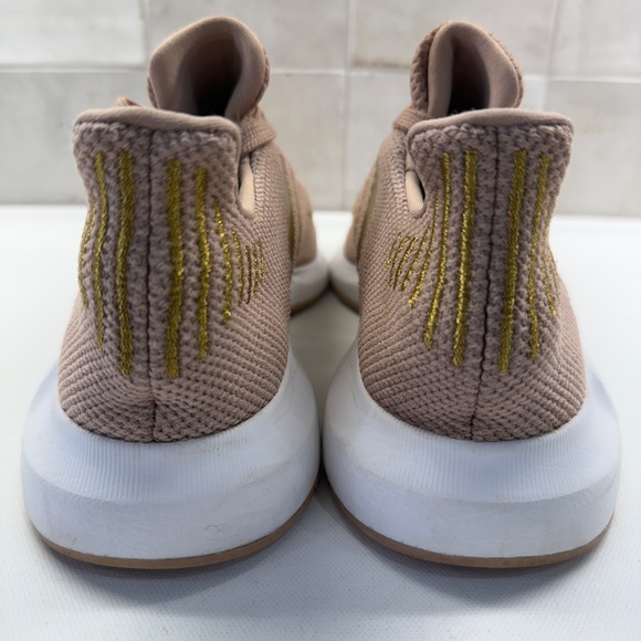Adidas Swift Run Ash Pearl Beige Men Sz 6 Running Shoe AC8538 Metallic Rose Gold - Picture 12 of 14